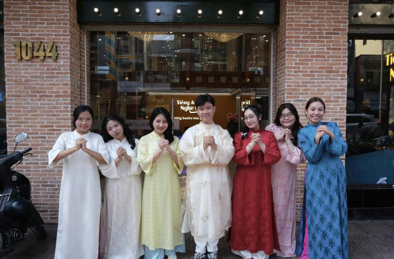 Buổi họp ý tưởng và sáng tạo.